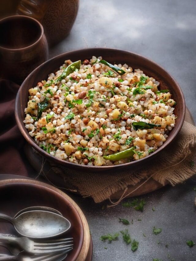 Delicious Maharashtrian Sabudana Khichadi